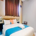 Sans Hotel Grand Omah Sastro Yogyakarta