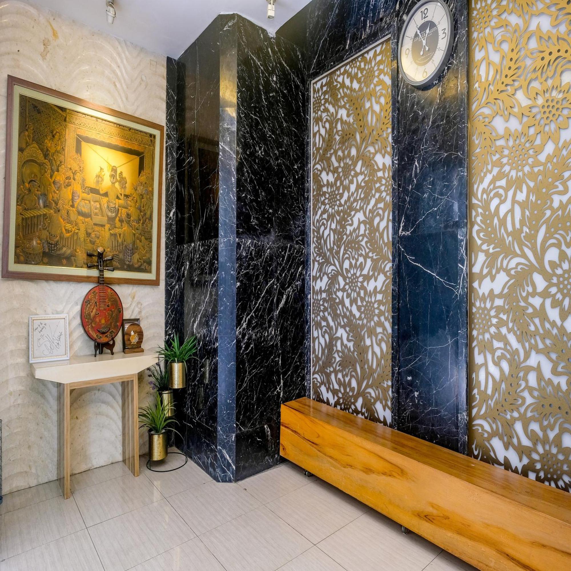 Hotel Sans Hotel Grand Omah Sastro Yogyakarta Maguwo