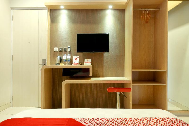 Sans Hotel Grand Omah Sastro Yogyakarta Maguwo